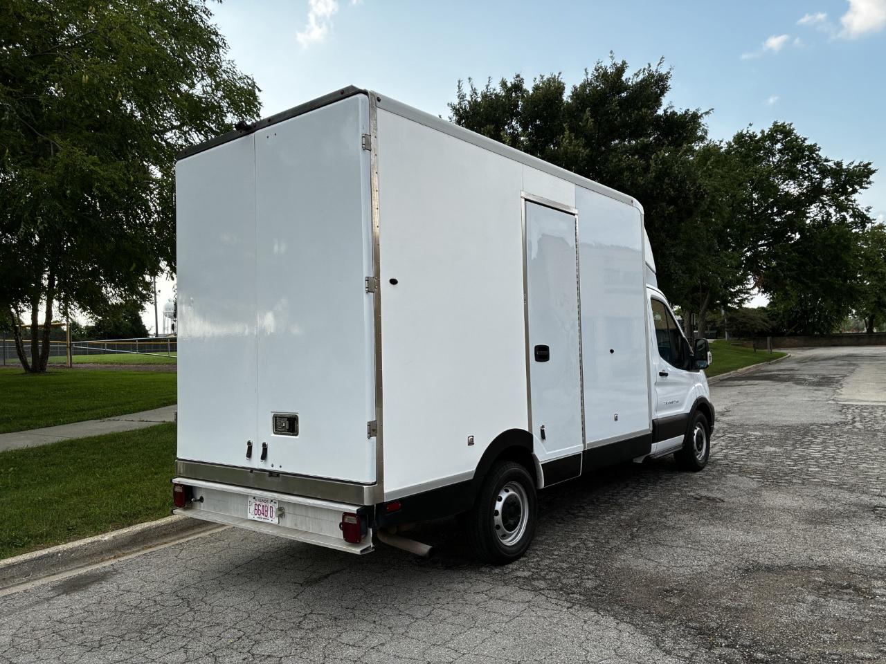 Ford Transit T-350 2022