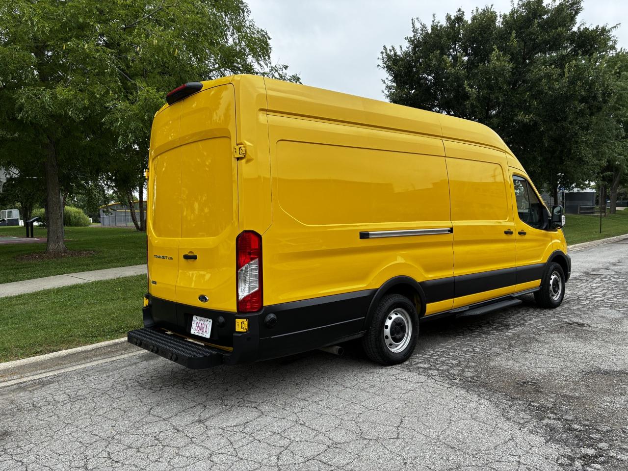 Ford Transit  2021