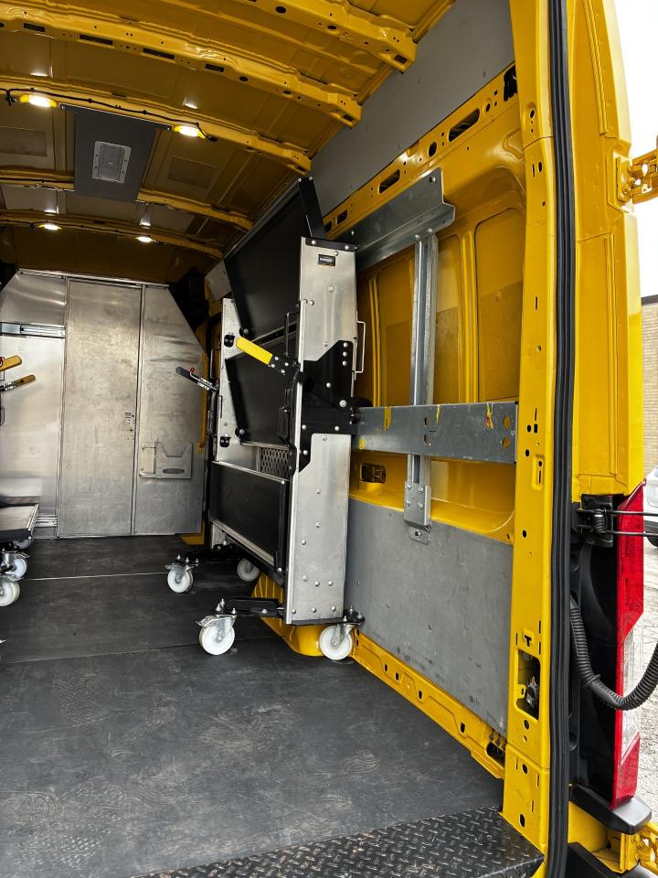 Ford Transit  2021