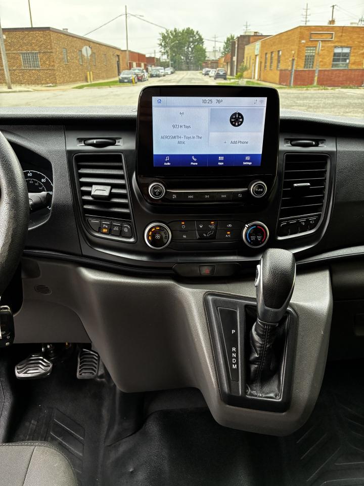 Ford Transit  2021