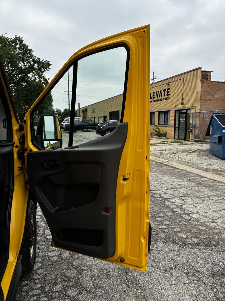 Ford Transit  2021