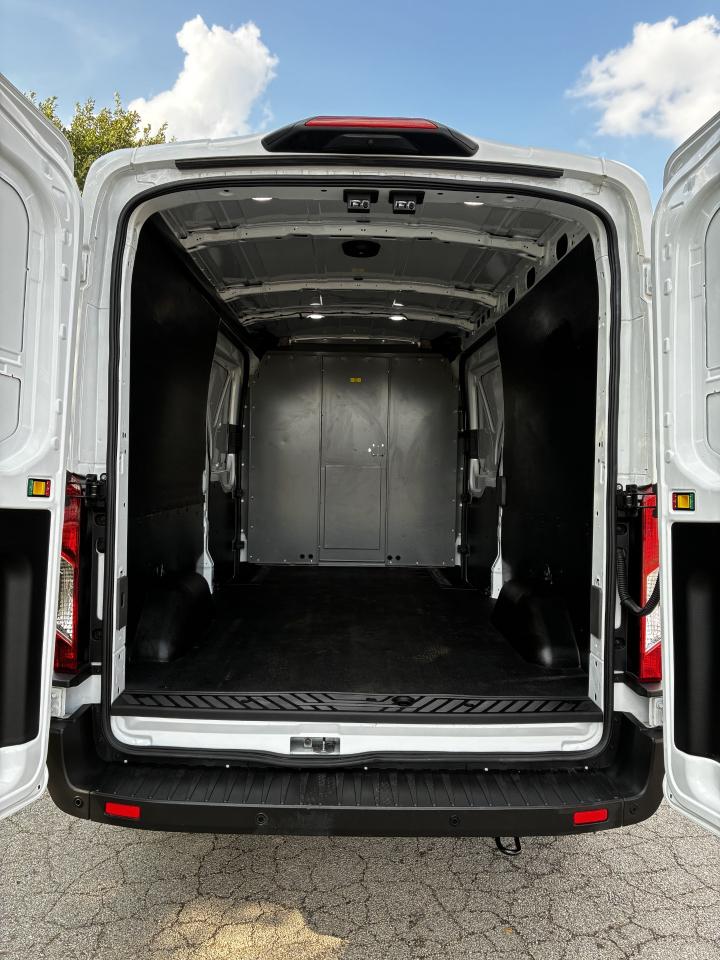 Ford Transit 250 Van Med. Roof w/Dual Sliding 148-in. WB 2020