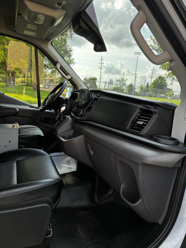 Ford Transit 250 Van Med. Roof w/Dual Sliding 148-in. WB 2020