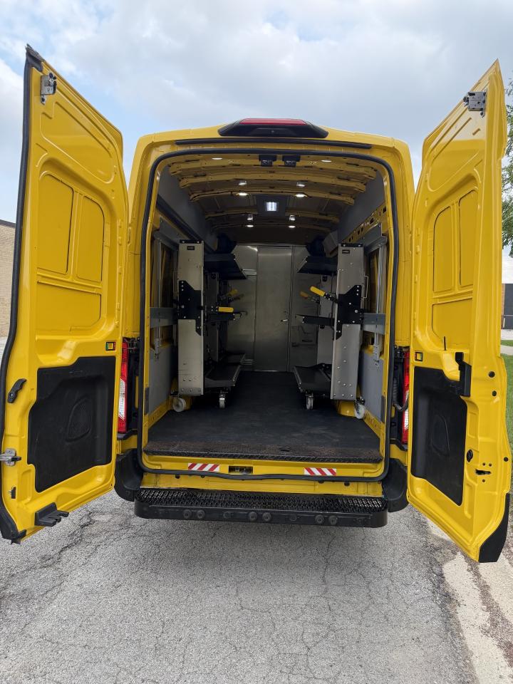 Ford Transit  2021
