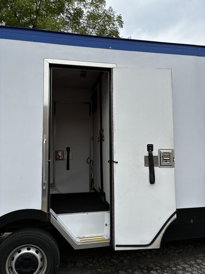 Ford Transit T-350 2023