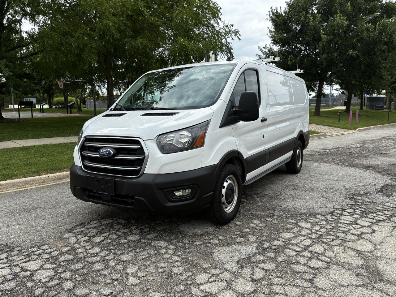 Ford Transit 150 Van Low Roof w/Sliding Pass. 130-in. WB 2020