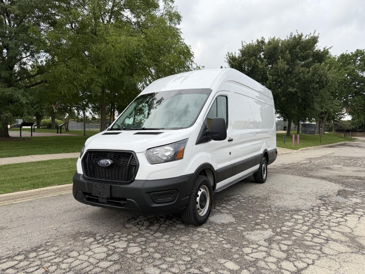 Ford Transit  2023