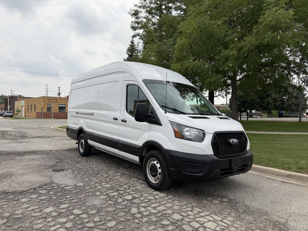 Ford Transit  2023