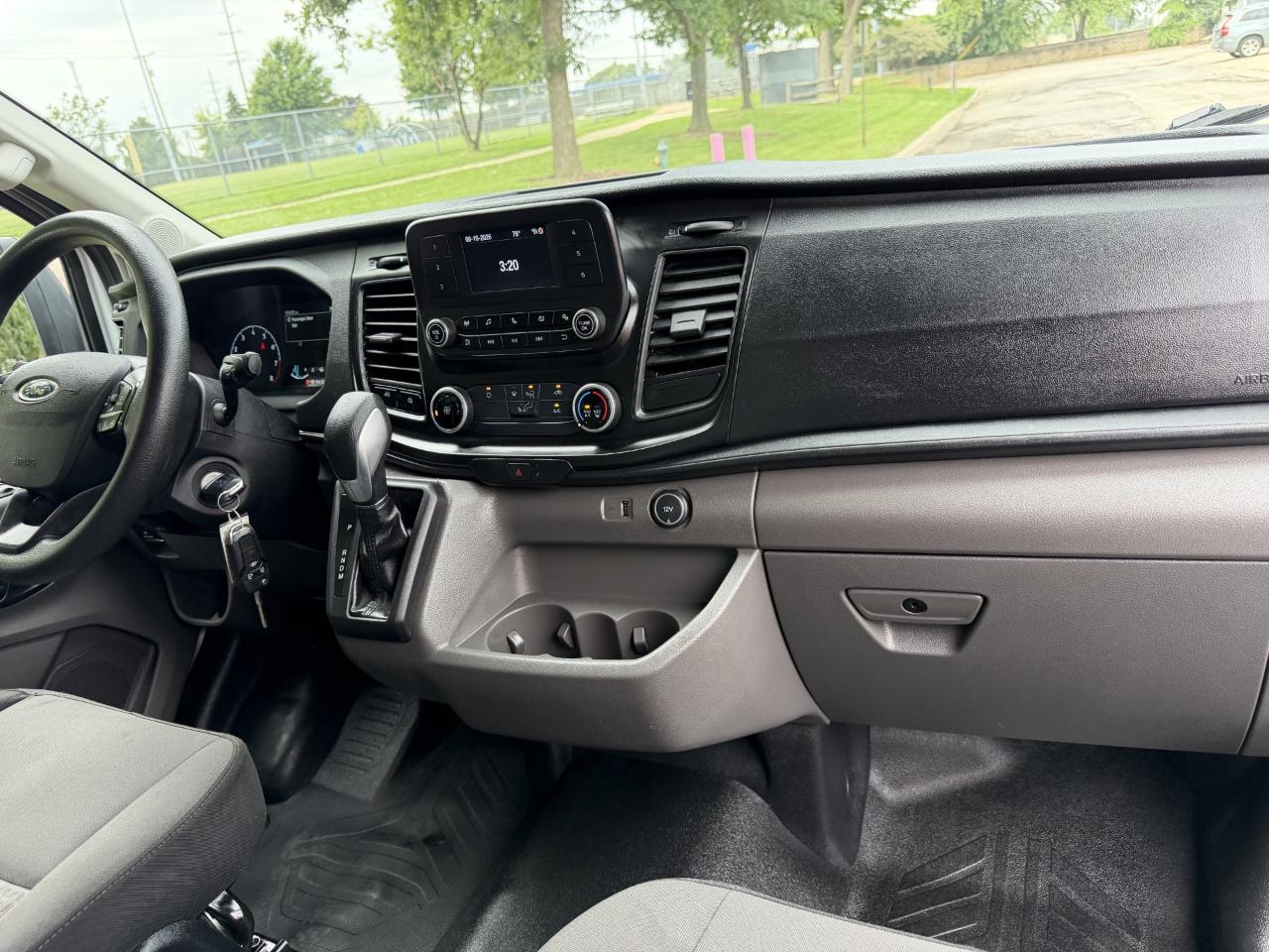 Ford Transit  2023