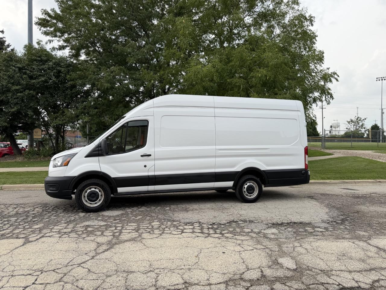 Ford Transit  2023