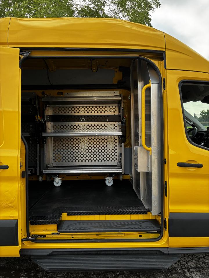 Ford Transit  2021