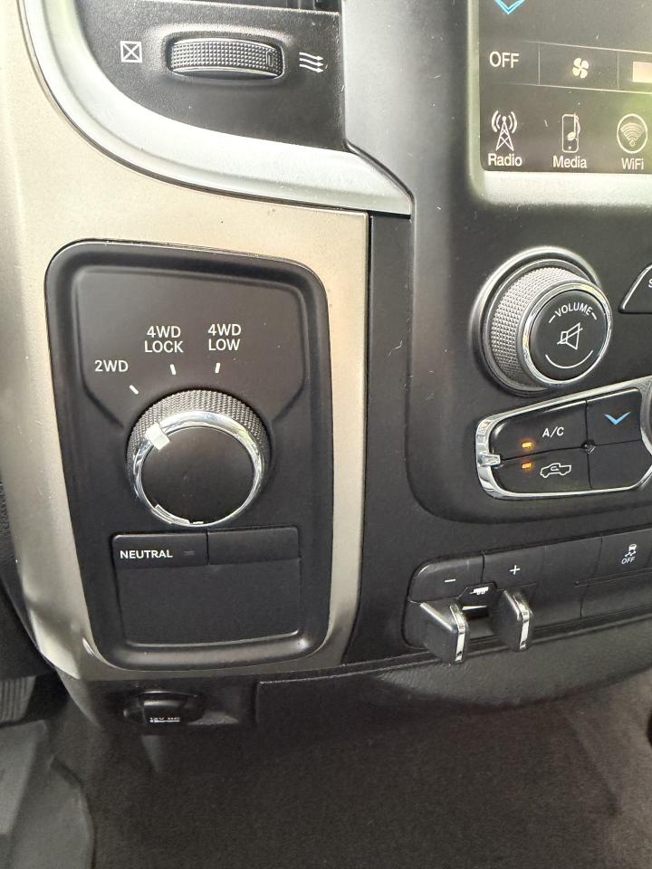 RAM 2500 SLT Crew Cab LWB 4WD 2014