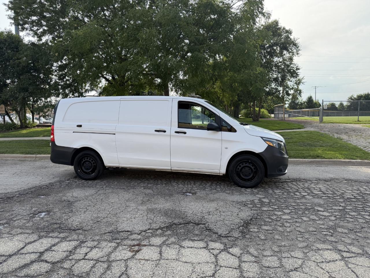 Mercedes-Benz Metris Cargo Van 2018