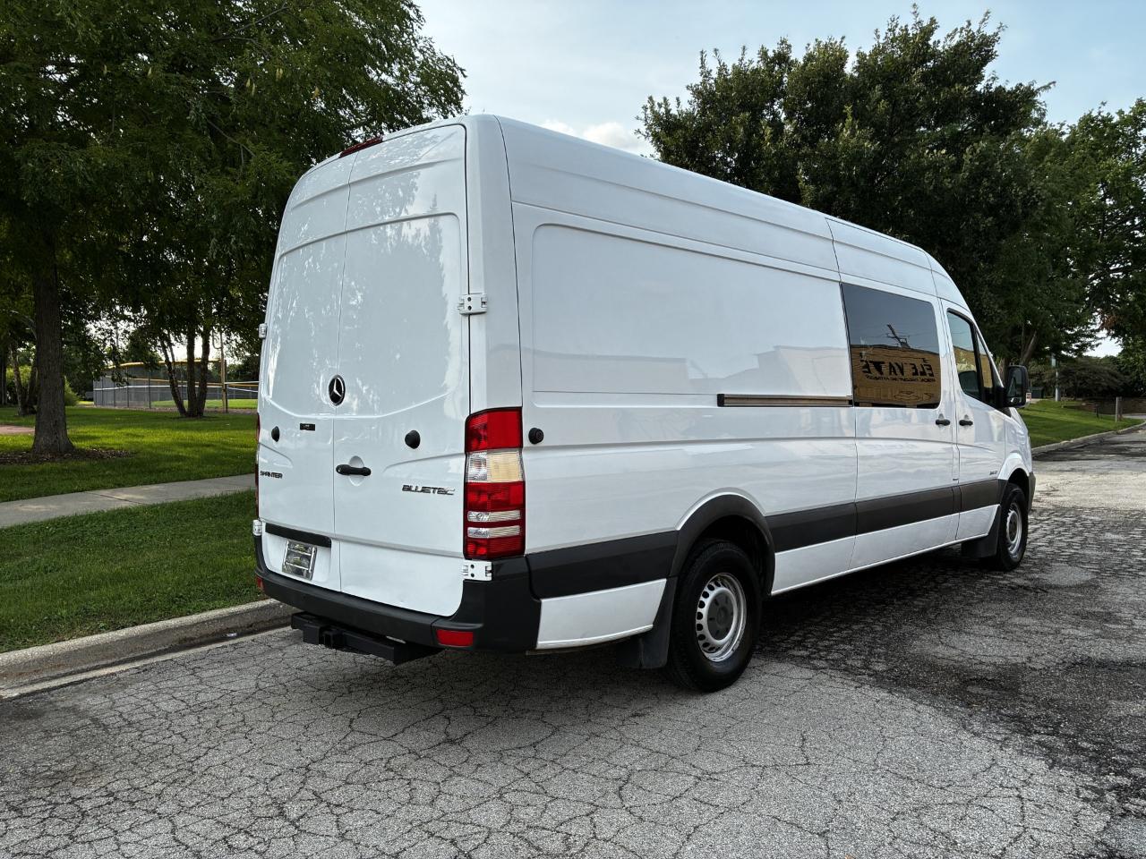 Mercedes-Benz Sprinter 2500 High Roof 170-in. WB 2015