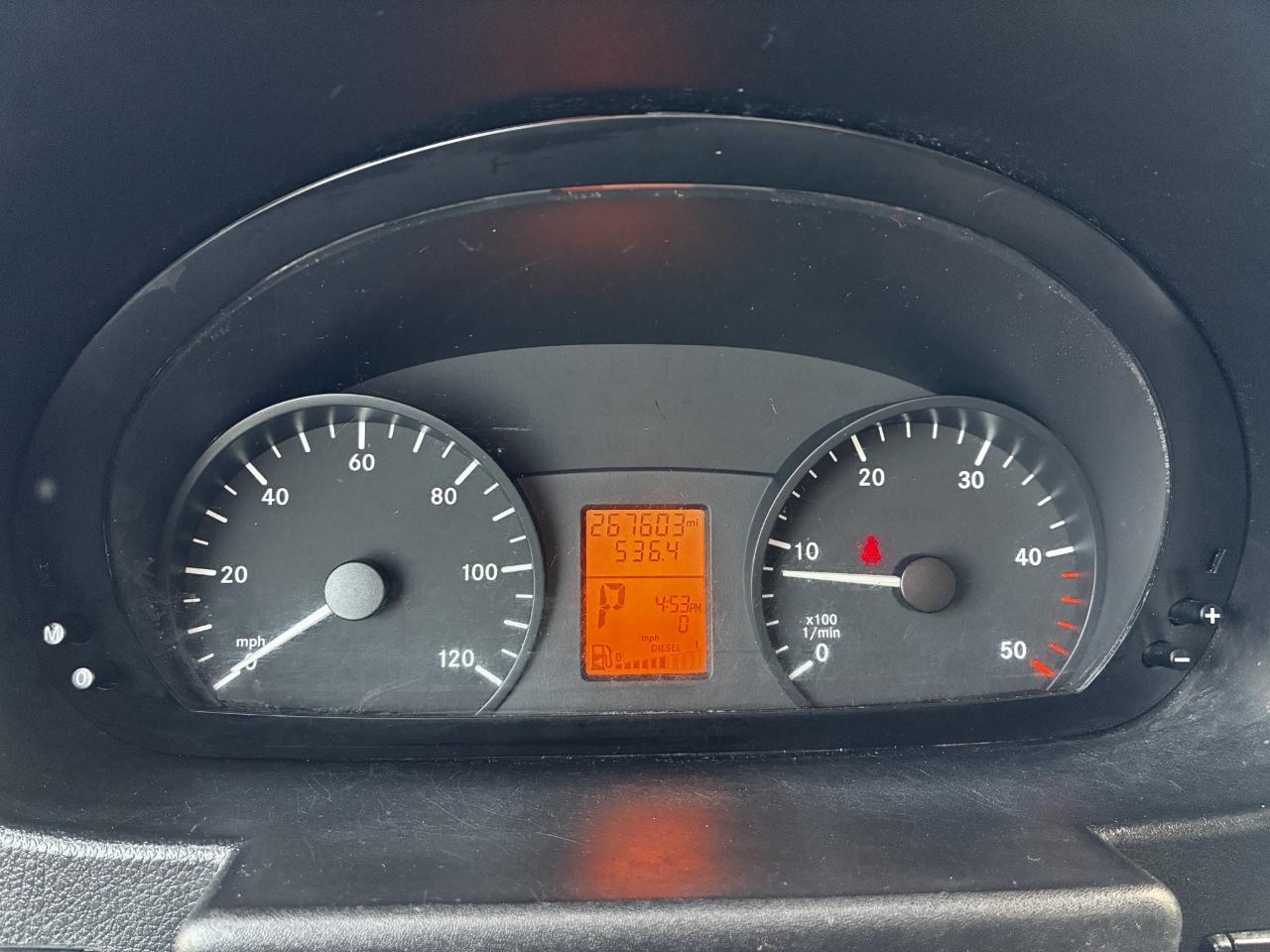 Mercedes-Benz Sprinter 2500 High Roof 170-in. WB 2015