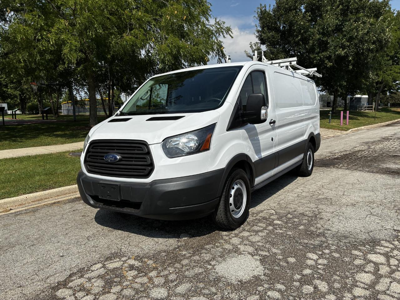 Ford Transit 150 Van Low Roof 60/40 Pass. 130-in. WB 2016