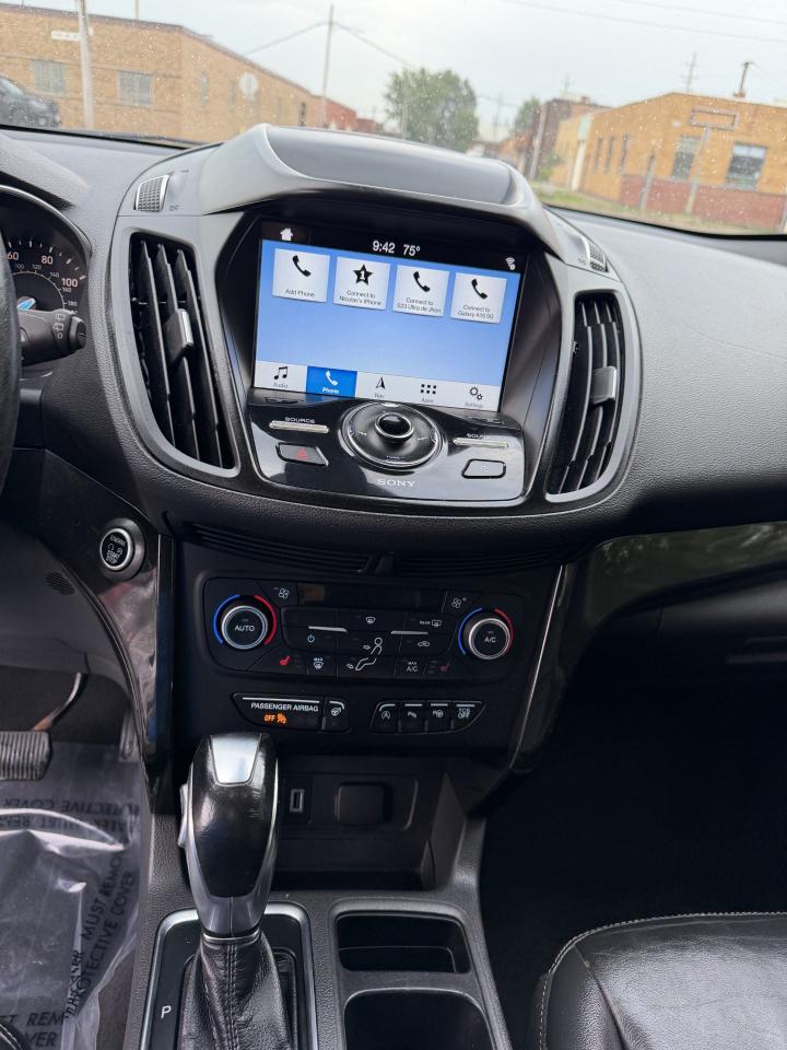 Ford Escape Titanium 4WD 2019