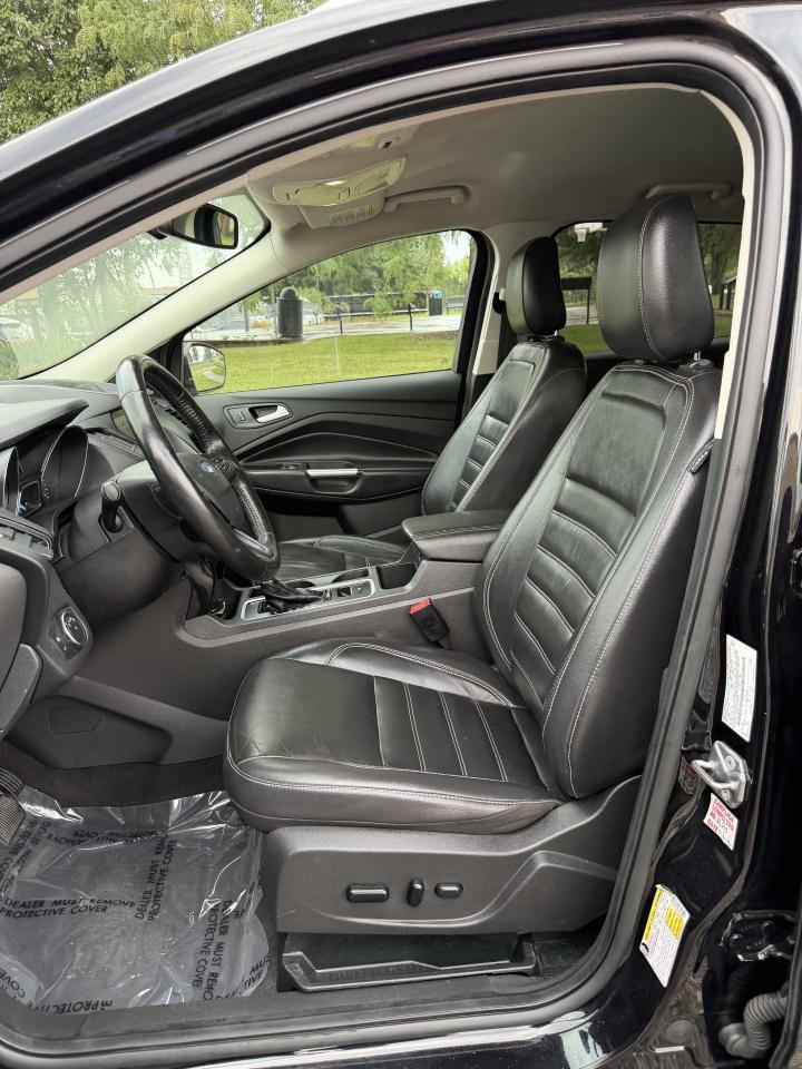 Ford Escape Titanium 4WD 2019