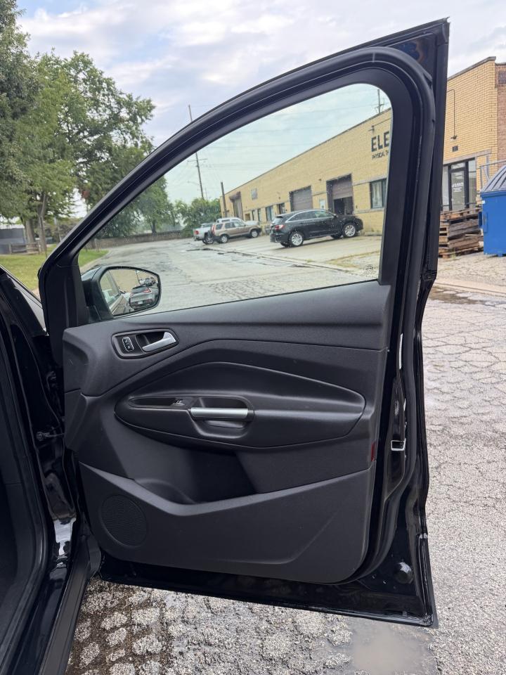 Ford Escape Titanium 4WD 2019