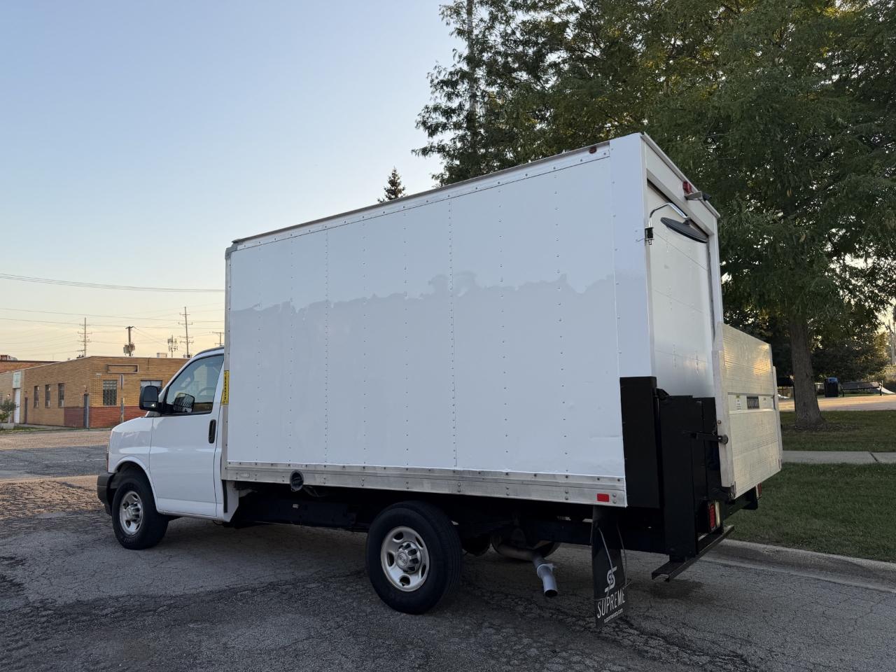 Chevrolet Express Cutaway 3500 2021