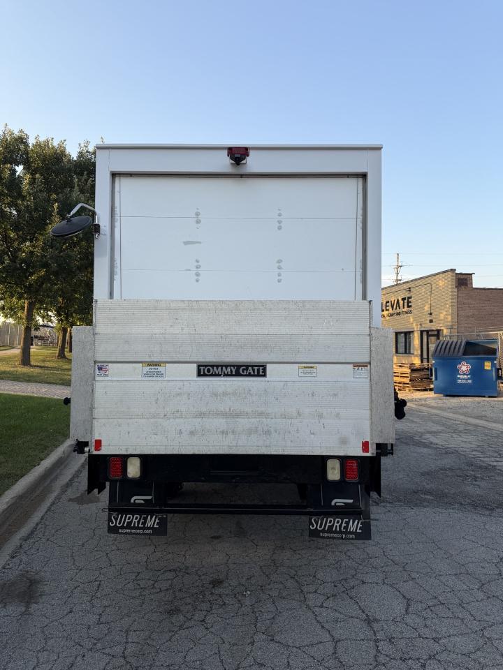 Chevrolet Express Cutaway 3500 2021