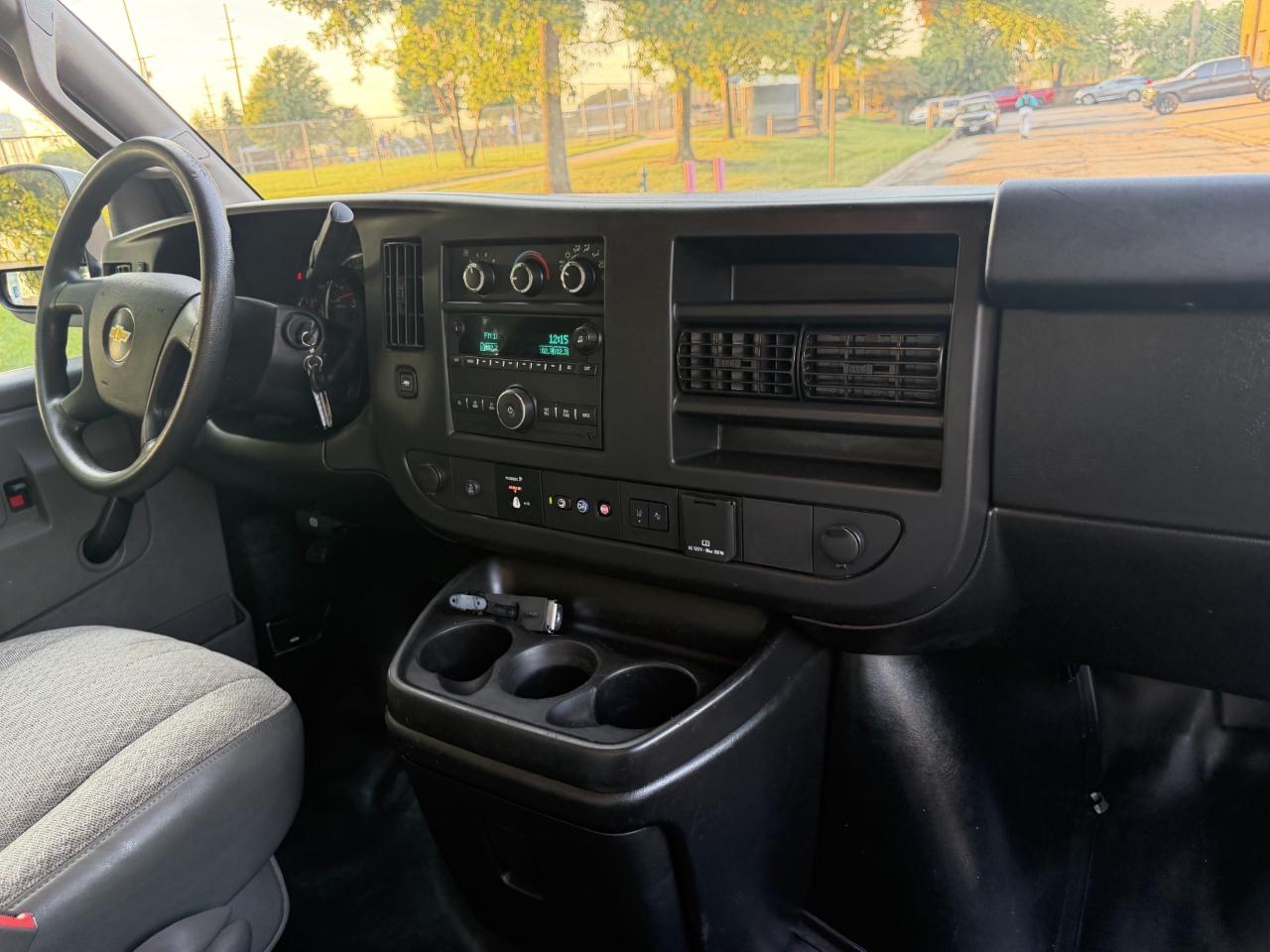 Chevrolet Express Cutaway 3500 2021