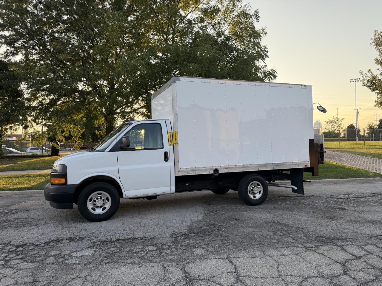 Chevrolet Express Cutaway 3500 2021