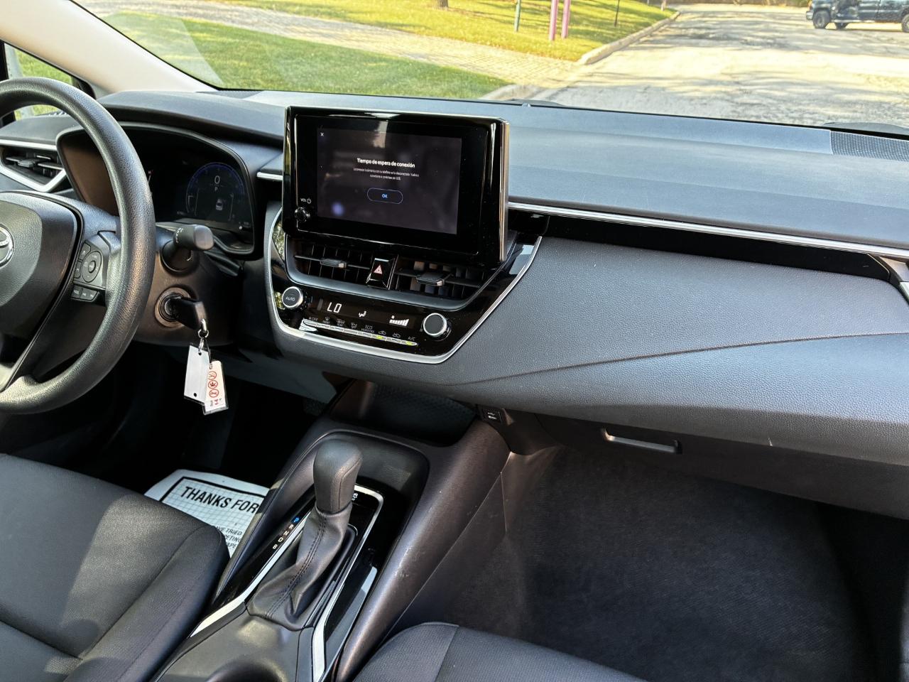 Toyota Corolla LE 2026
