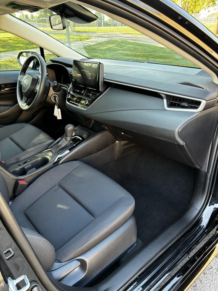 Toyota Corolla LE 2026