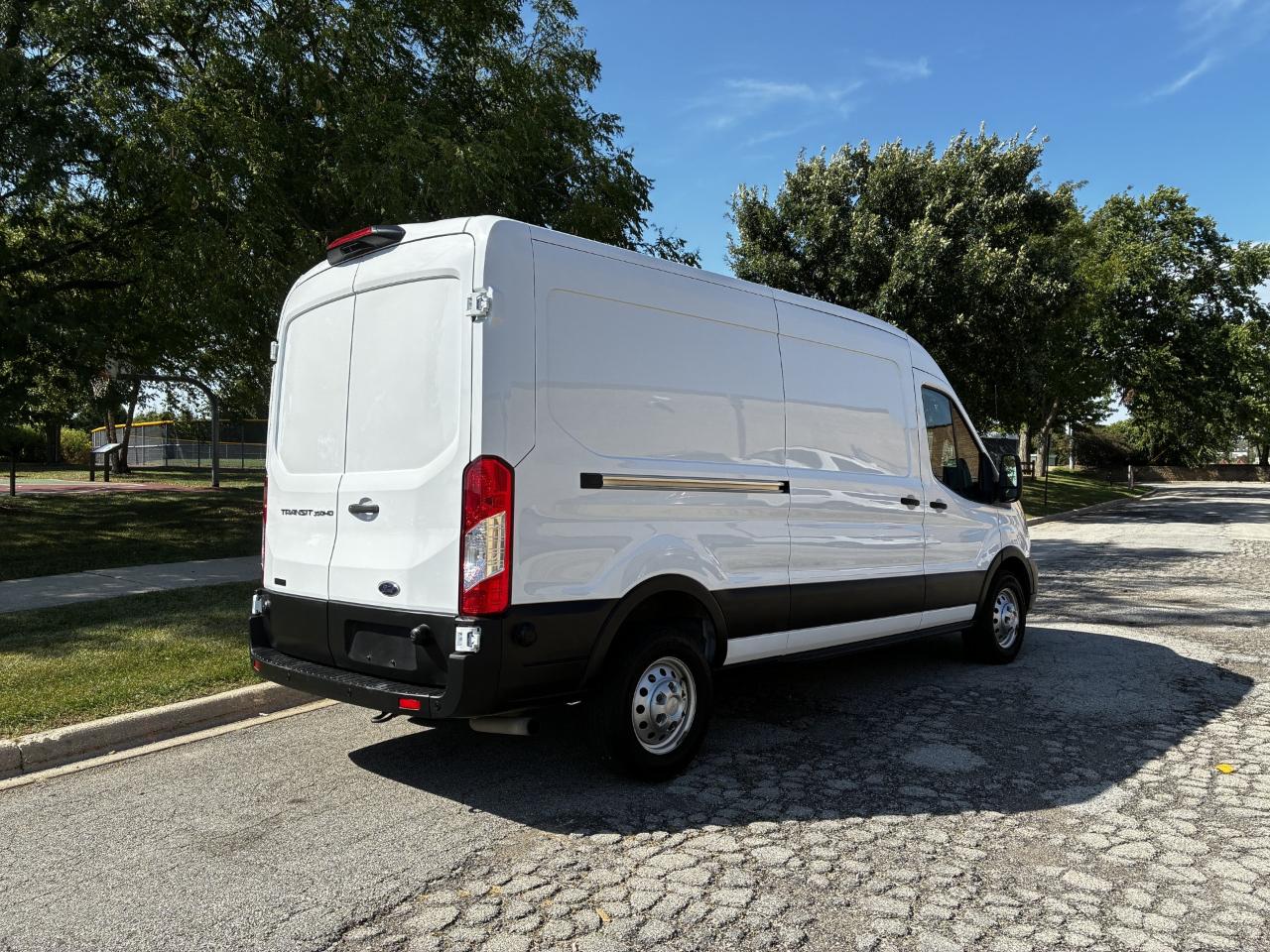 Ford Transit  2023