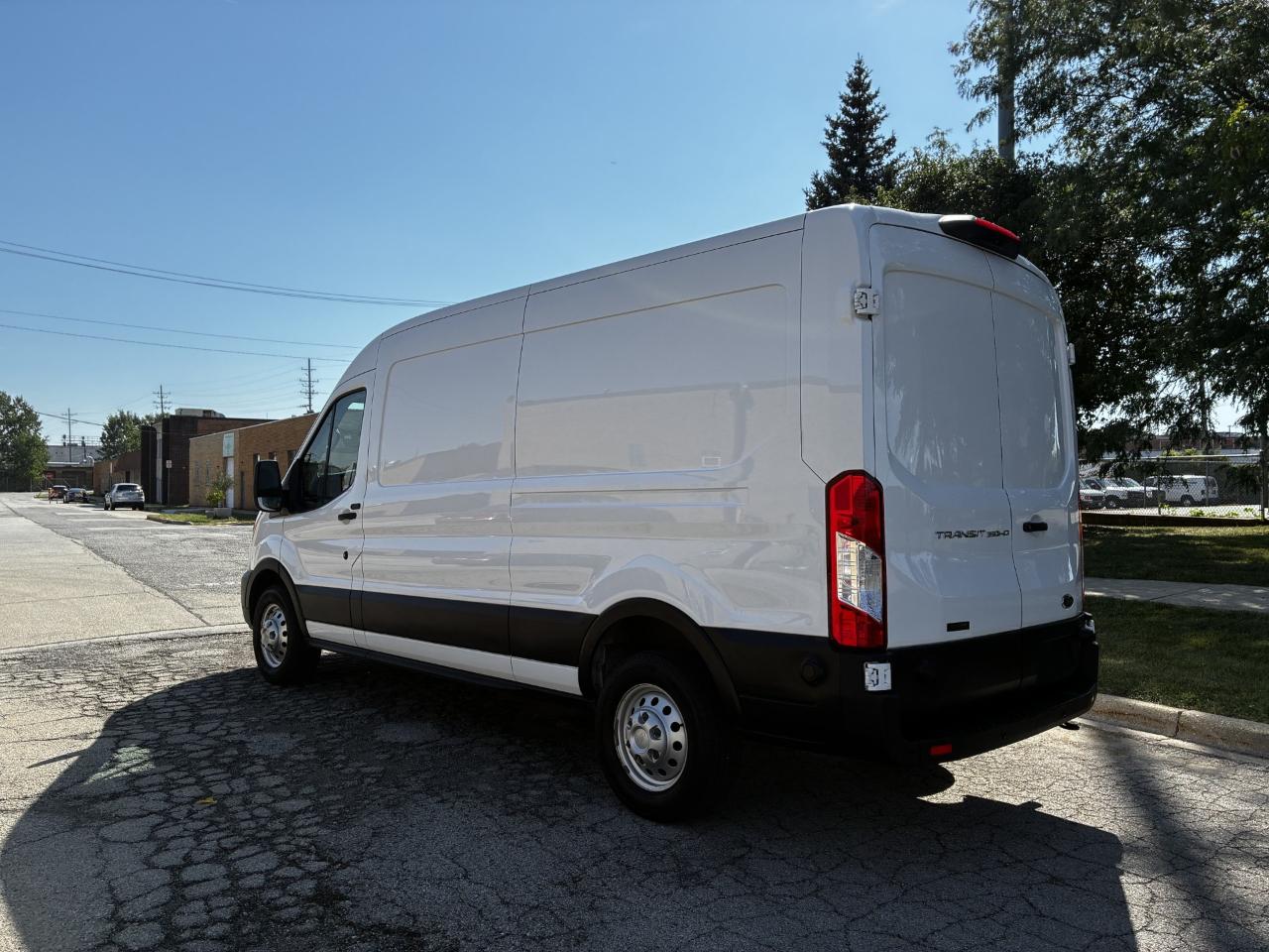 Ford Transit  2023