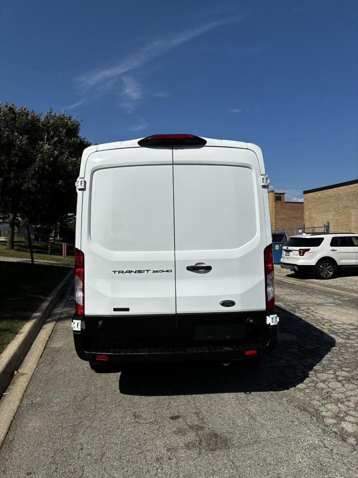 Ford Transit  2023