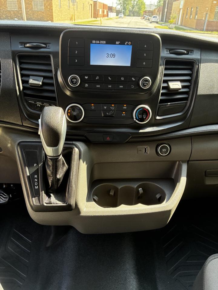 Ford Transit  2023