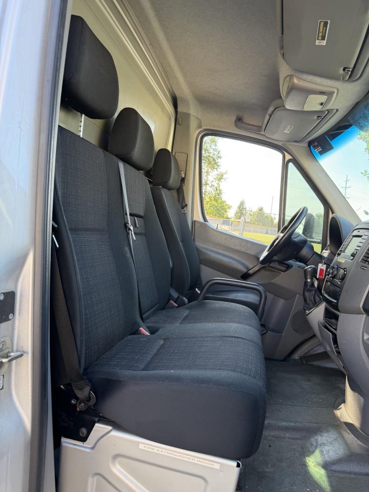 Mercedes-Benz Sprinter 3500 170-in. WB 2016