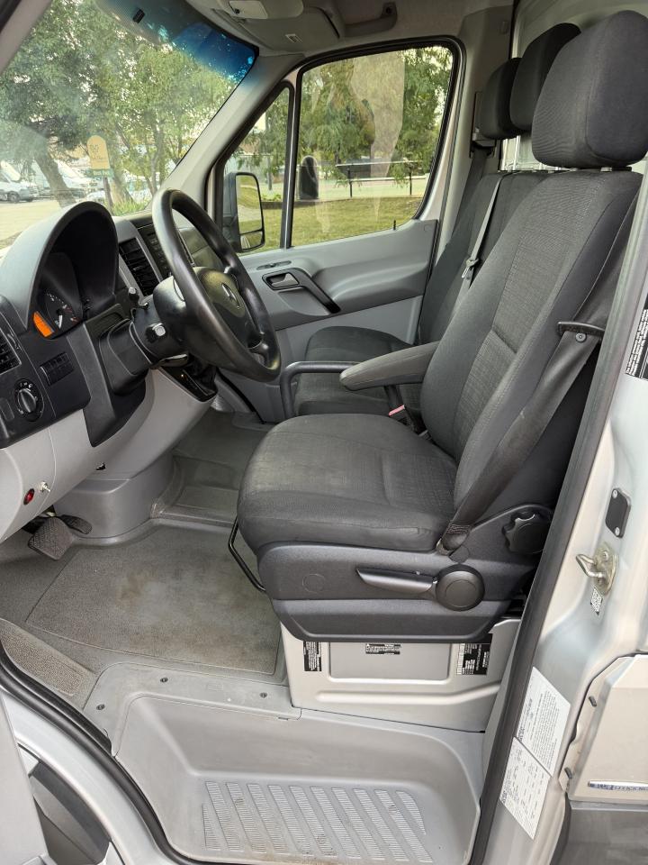 Mercedes-Benz Sprinter 3500 170-in. WB 2016