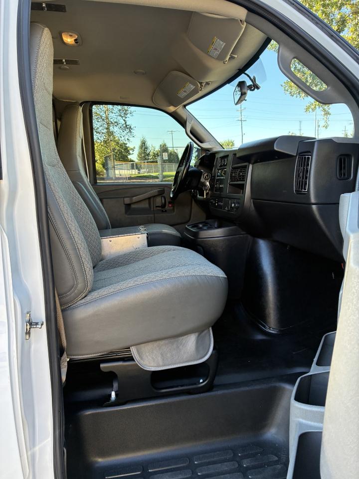 Chevrolet Express 2500 Cargo 2022