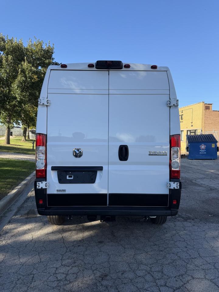 RAM Promaster 1500 High Roof 136-in. WB 2024
