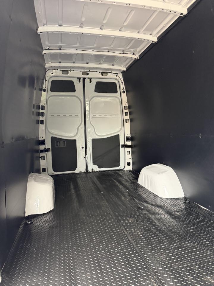 Mercedes-Benz Sprinter  2018