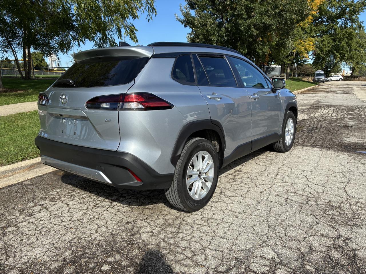 Toyota Corolla Cross LE 2026