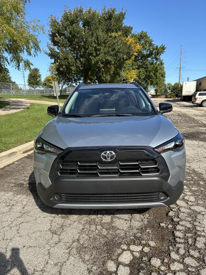Toyota Corolla Cross LE 2026
