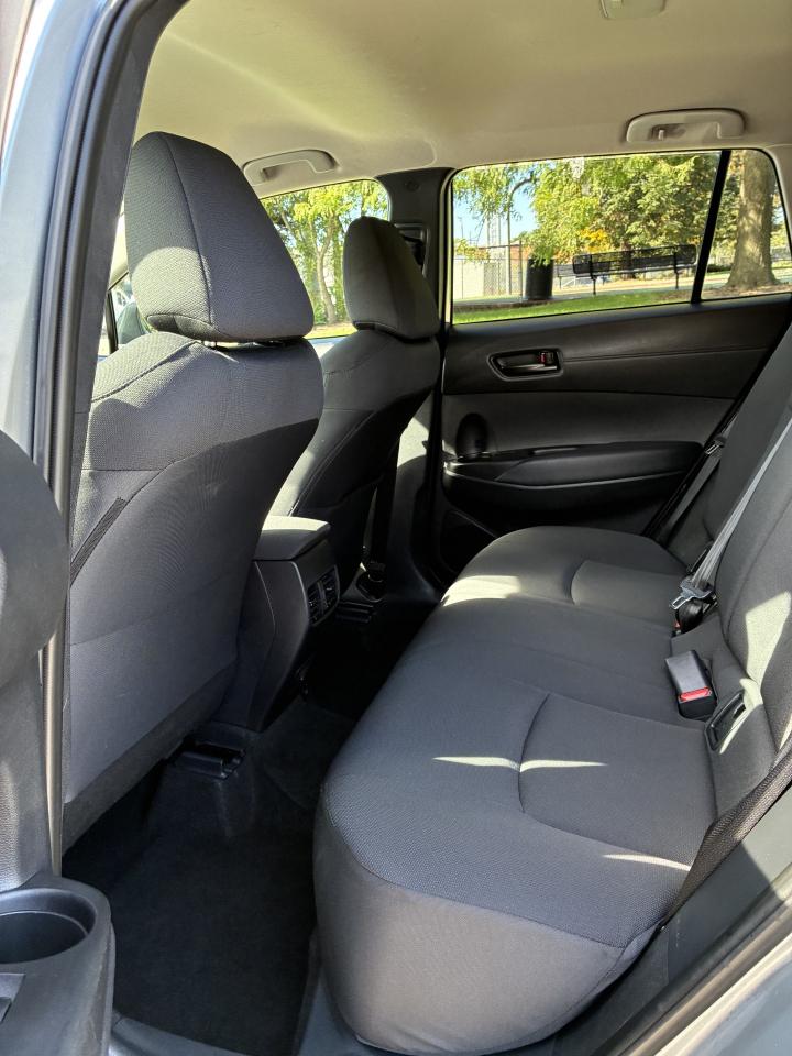 Toyota Corolla Cross LE 2026