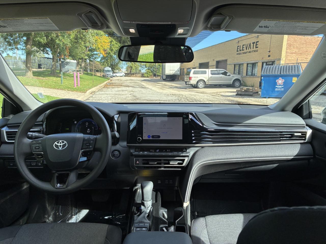 Toyota Camry Hybrid LE 2026
