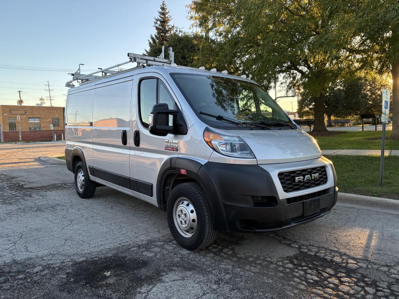 RAM Promaster 2500 Low Roof 2021