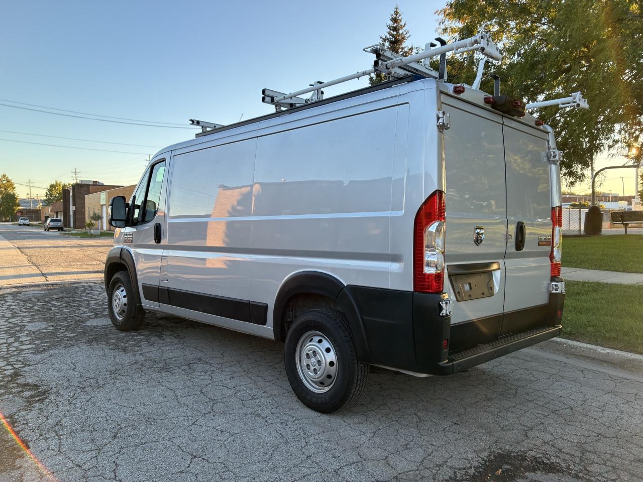 RAM Promaster 2500 Low Roof 2021