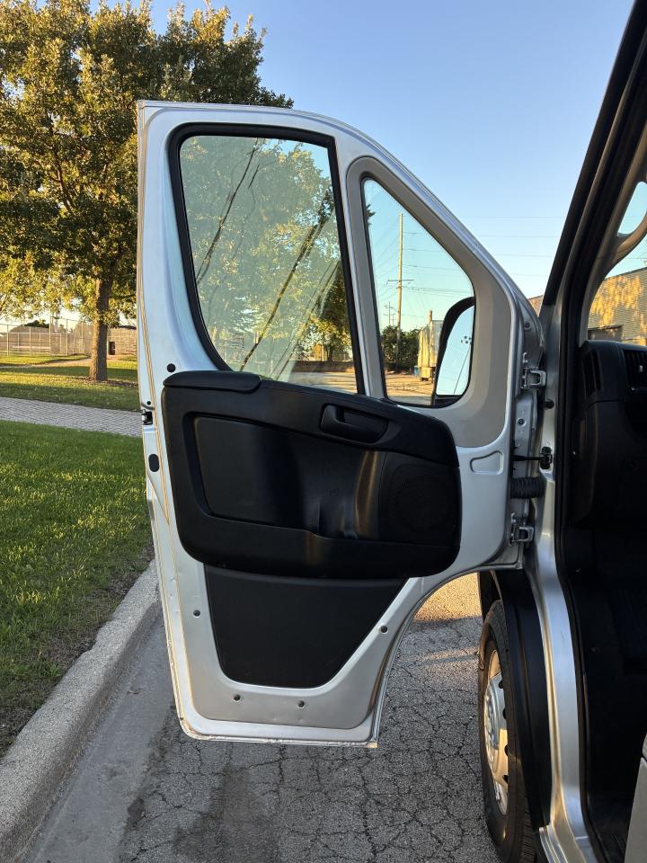 RAM Promaster 2500 Low Roof 2021