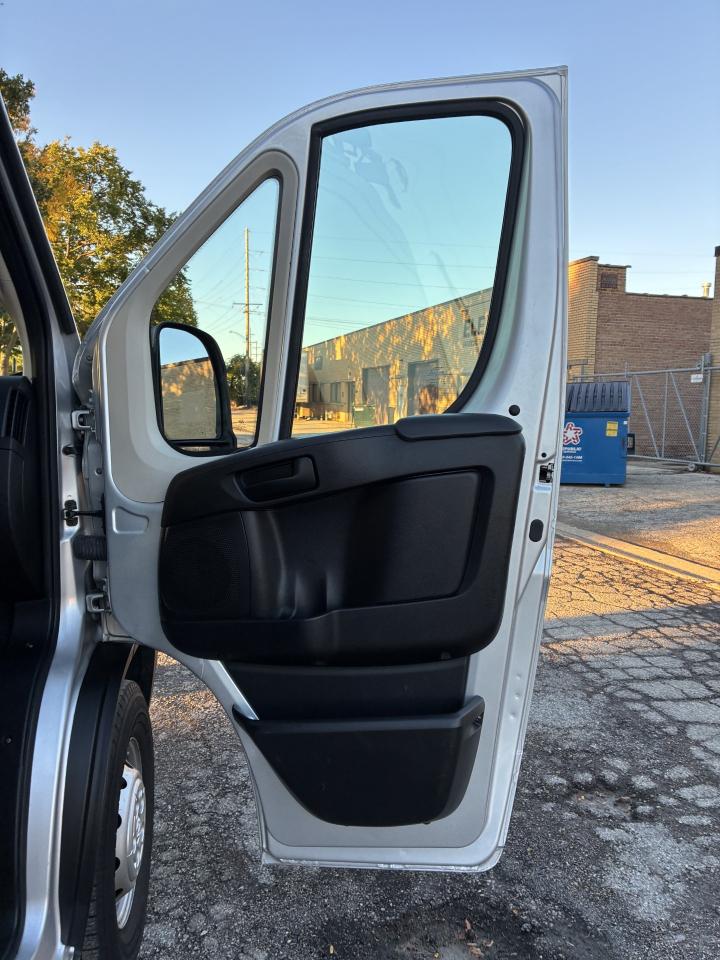RAM Promaster 2500 Low Roof 2021