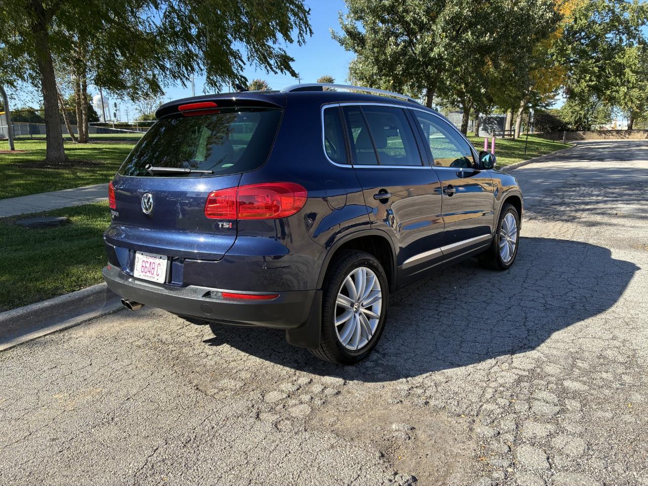 Volkswagen Tiguan SE 2016