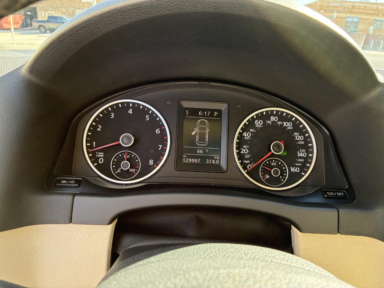 Volkswagen Tiguan SE 2016