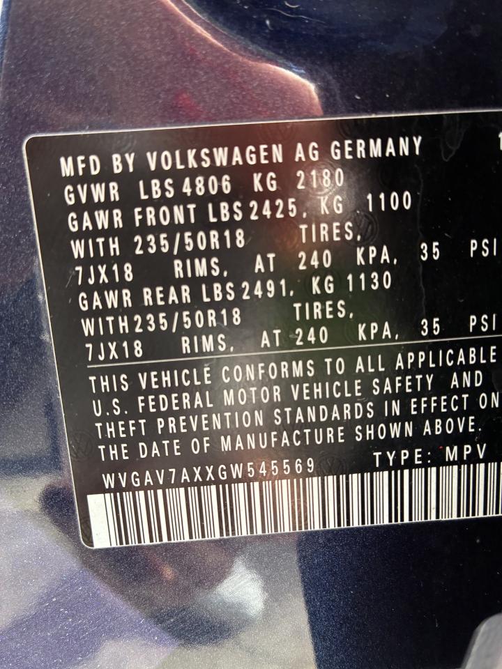 Volkswagen Tiguan SE 2016