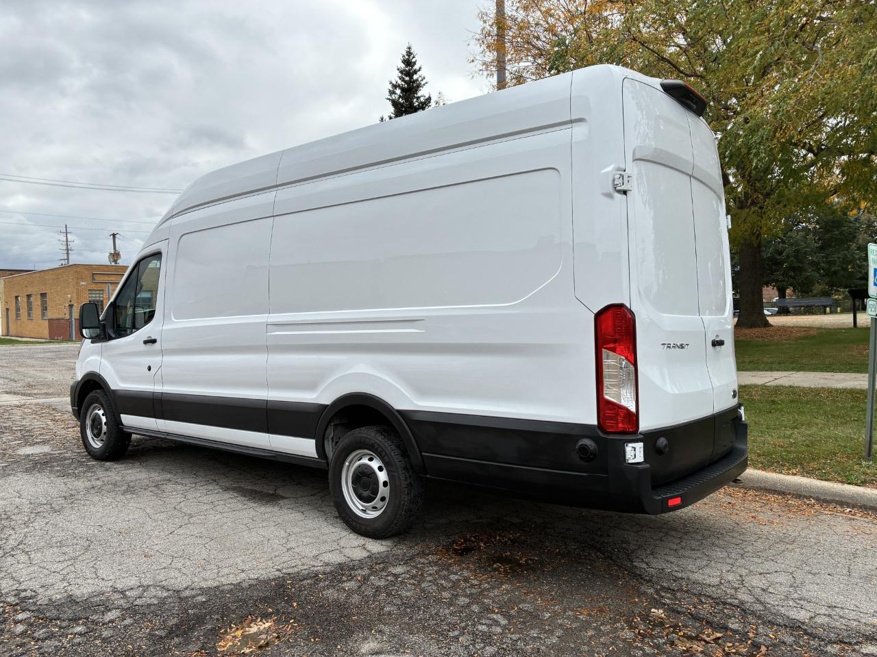 Ford Transit  2023